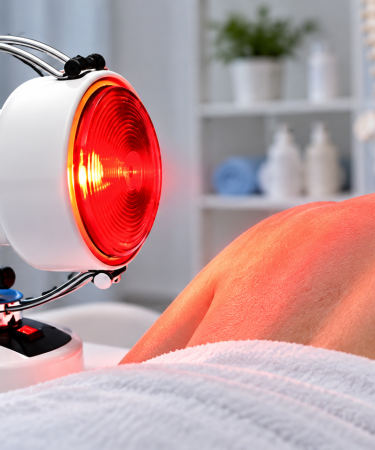 Fototerapia para dores musculares: como a luz infravermelha pode fazer parte do tratamento?